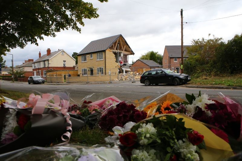 Other image for Dozens pay a walking tribute to Jacqueline